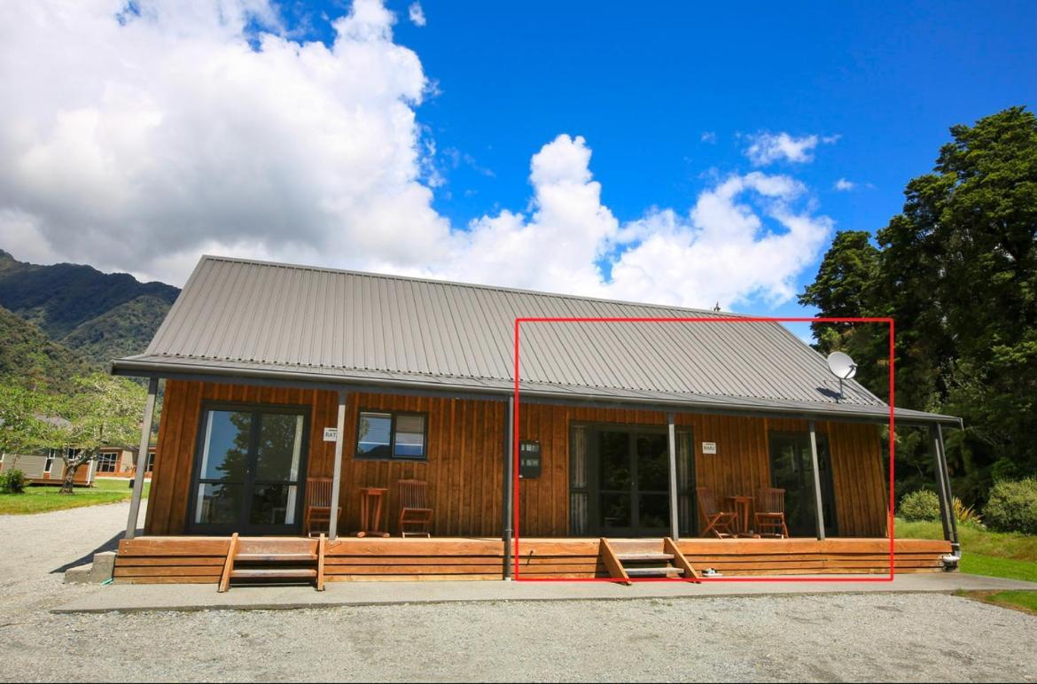Franz Alpine Retreat Motel Bagian luar foto